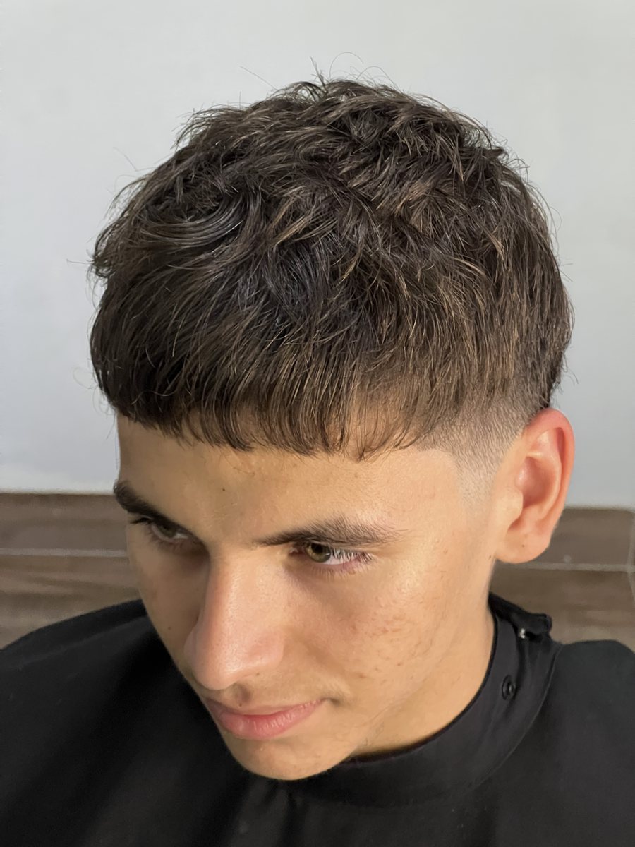 Corte masculino no Studio Felipe Serra